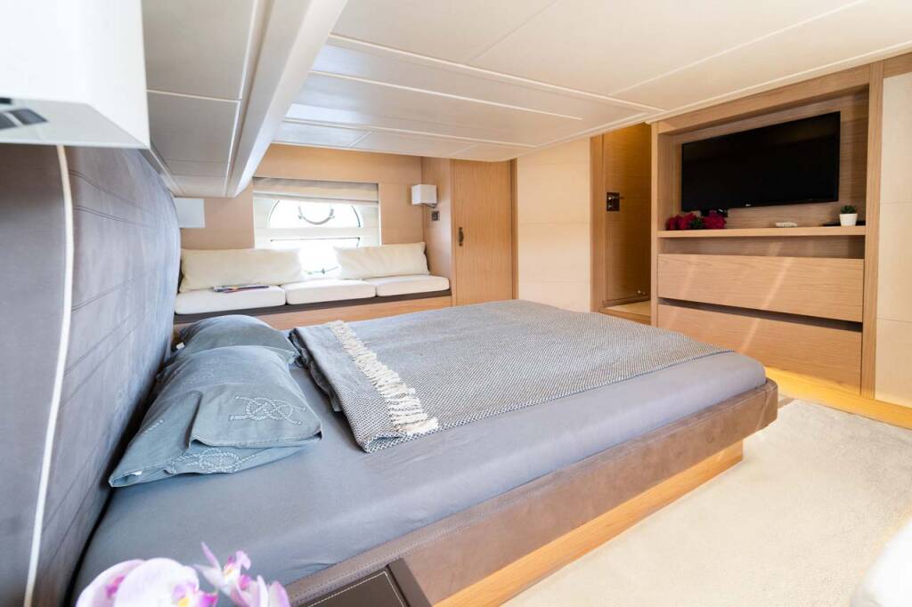 Motoryacht Monte Carlo 5 Jaluca