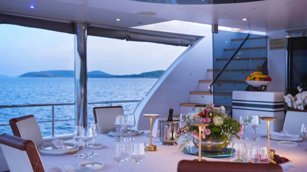 Luxury sailing yacht MS Custom Aurum Sky M/S Aurum Sky