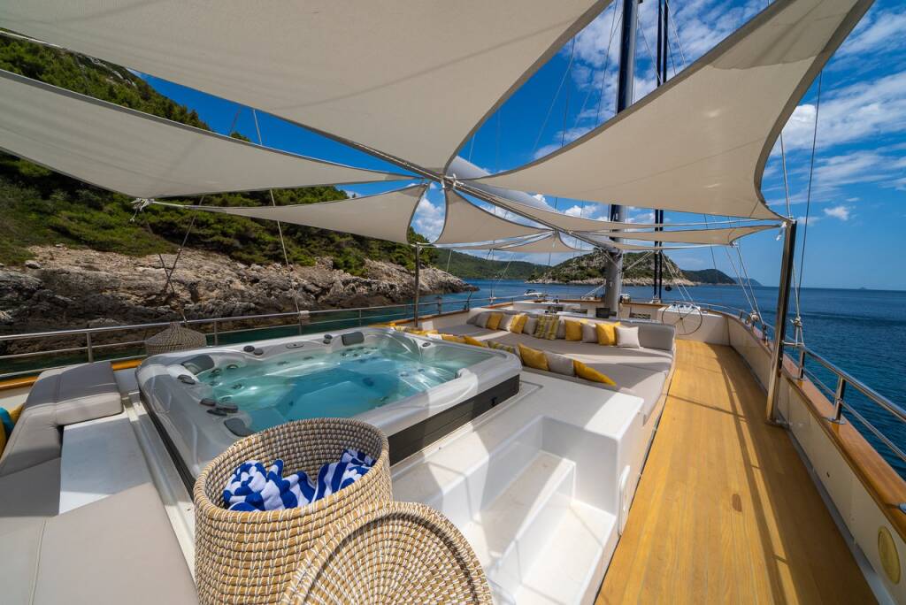 Luxus-Segelyacht M/S Dalmatino Dalmatino