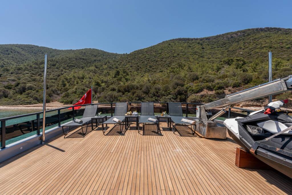 MY Calm Down Calm Down