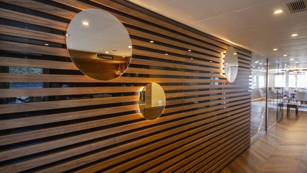 Luxury motor yacht MY Custom Anthea Anthea