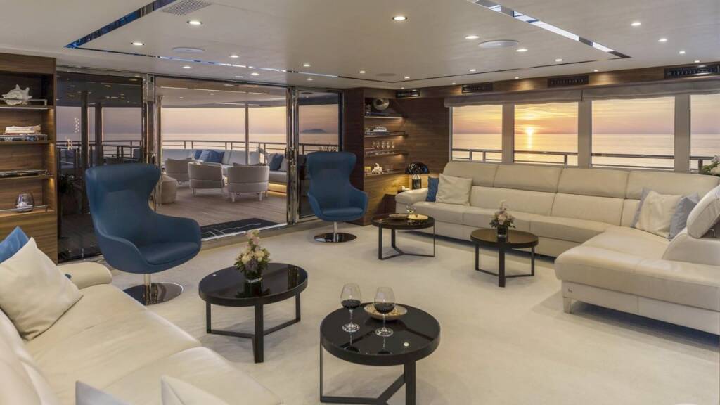 Luxury motor yacht MY Custom Anthea Anthea
