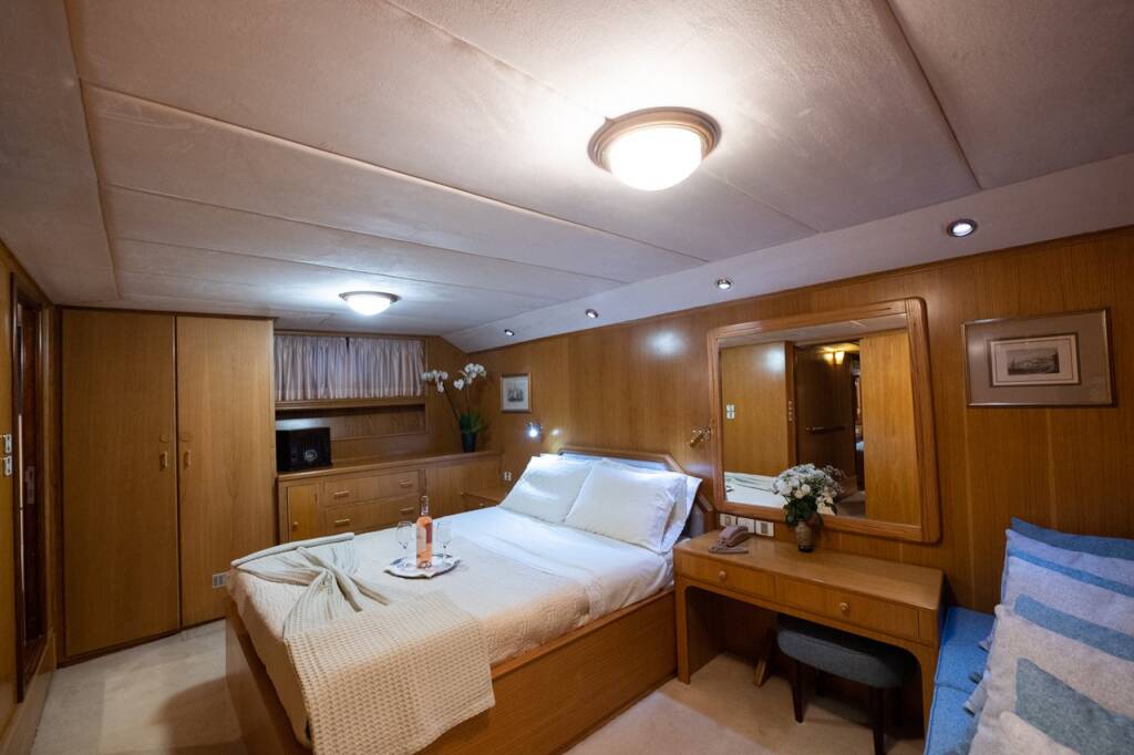 Luxus-Motoryacht M/Y Elena Elena