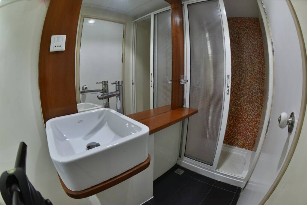 Luxus-Motoryacht MY Honors Legacy Honors Legacy