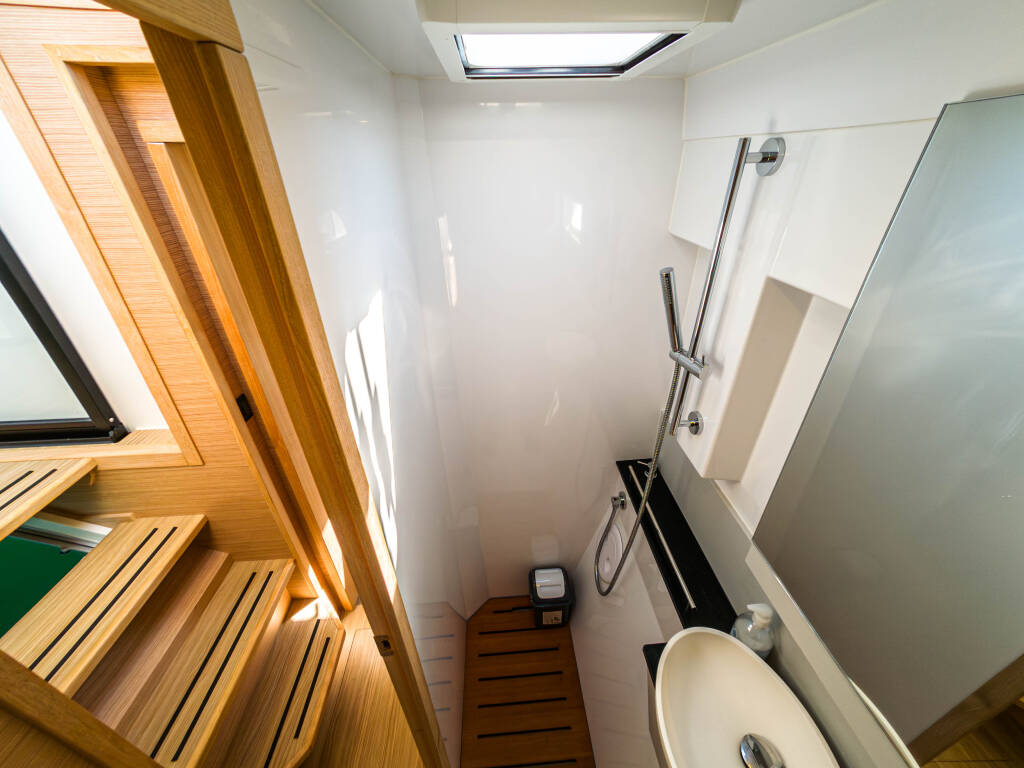 Nautitech 40 Open Motus