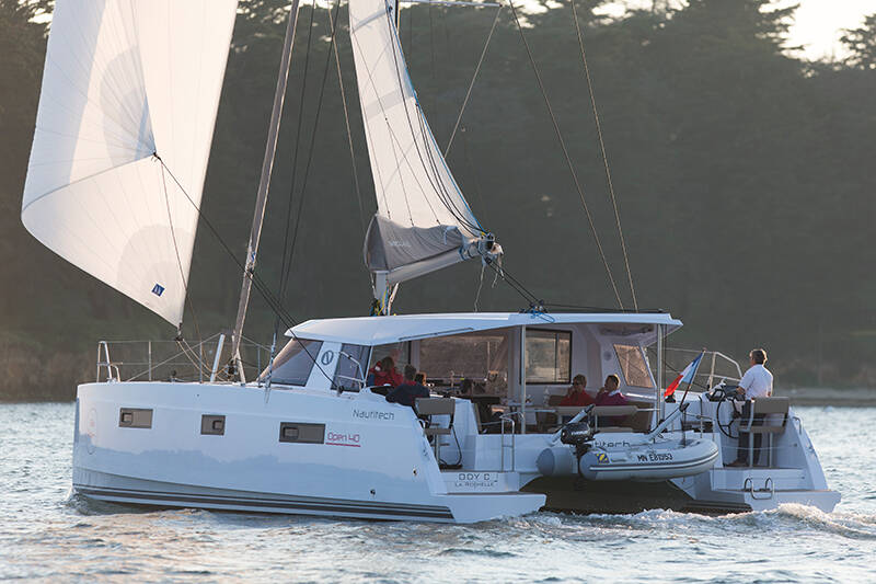 Katamaran Nautitech 40 Open CLASS