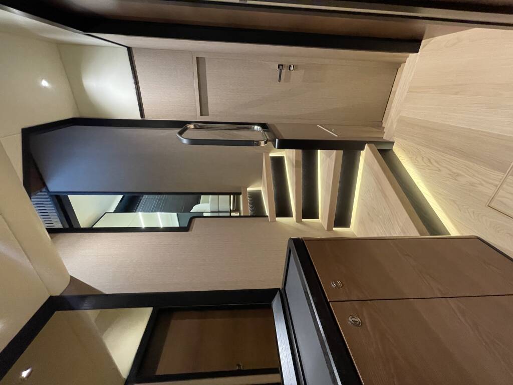 Navetta 64 Knitewear.Club 3