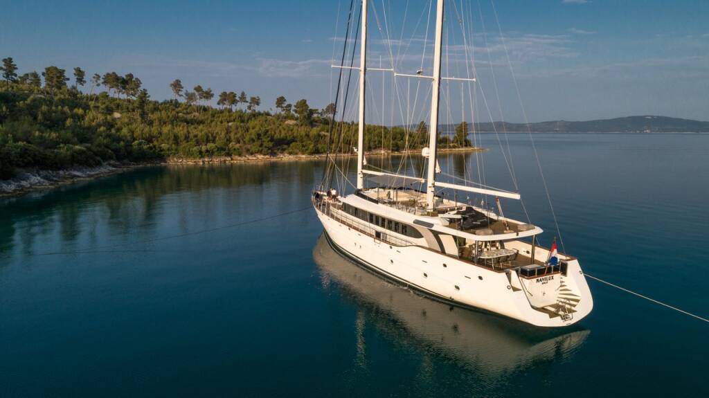 Motorsailer Navilux Navilux