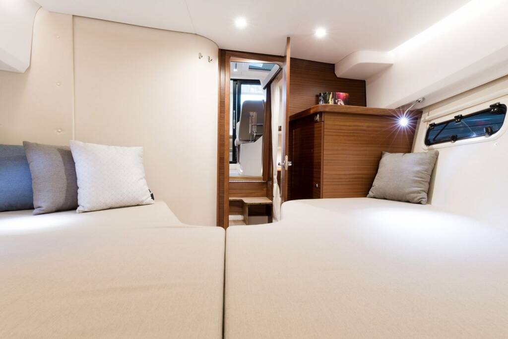 Motorboot Nimbus 305 Coupe Forlux II