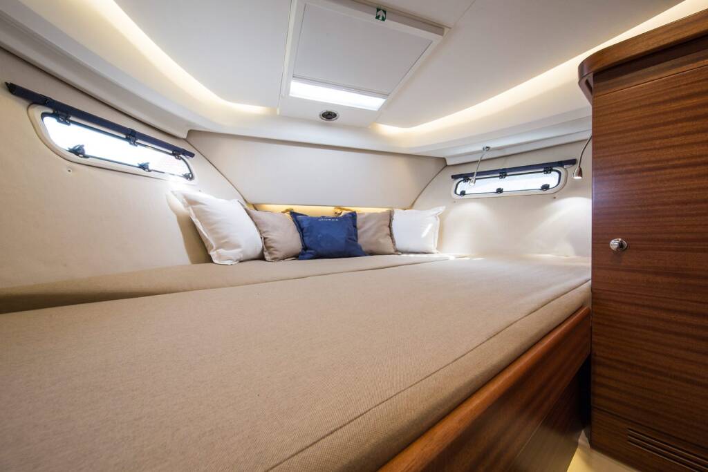 Motorboot Nimbus 305 Coupe Forlux II