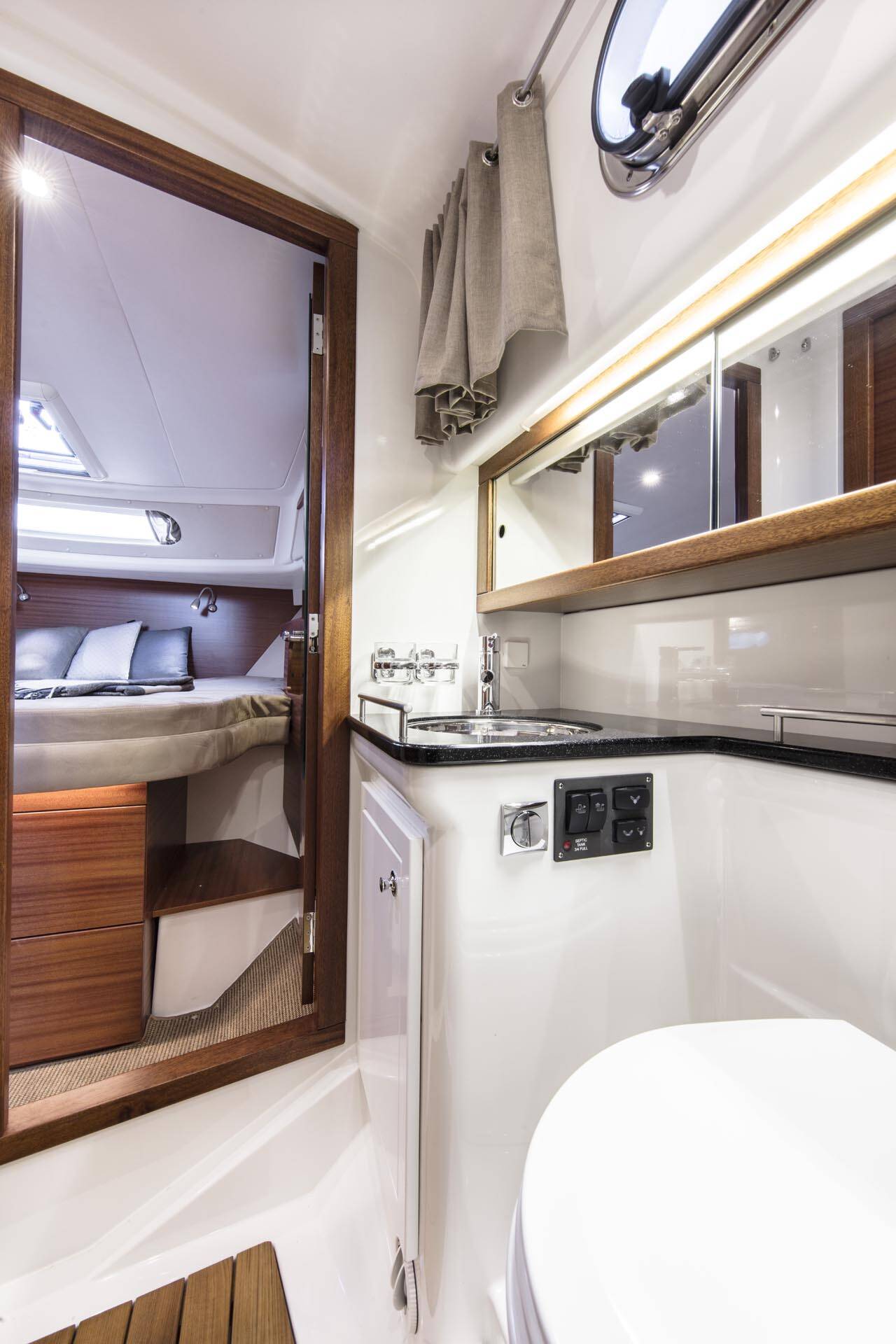 Motorboot Nimbus 365 Coupe Forlux