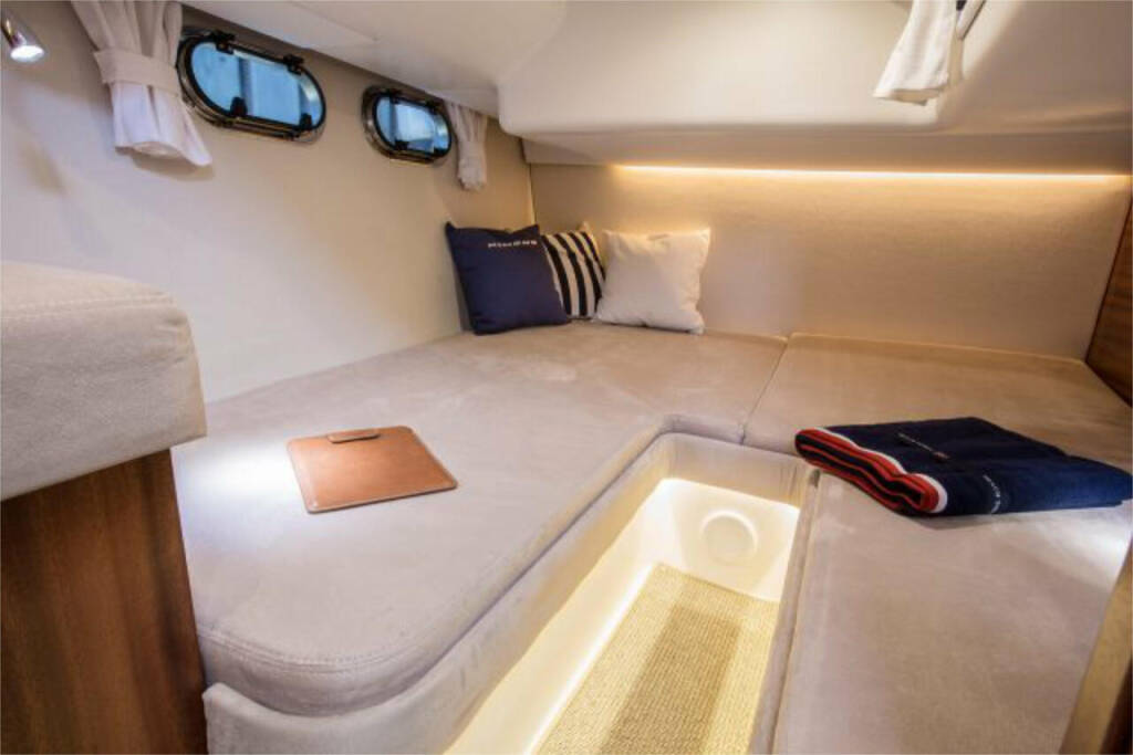 Motorboot Nimbus 405 Coupe Bonbon