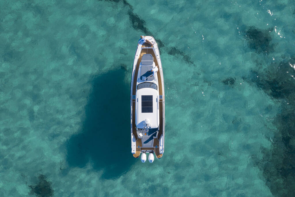 Motorboot Nimbus T11 Ruddy