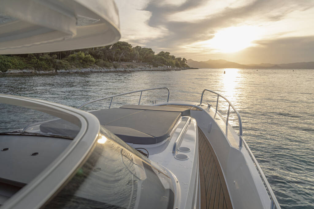 Motorboot Nimbus T11 Ruddy