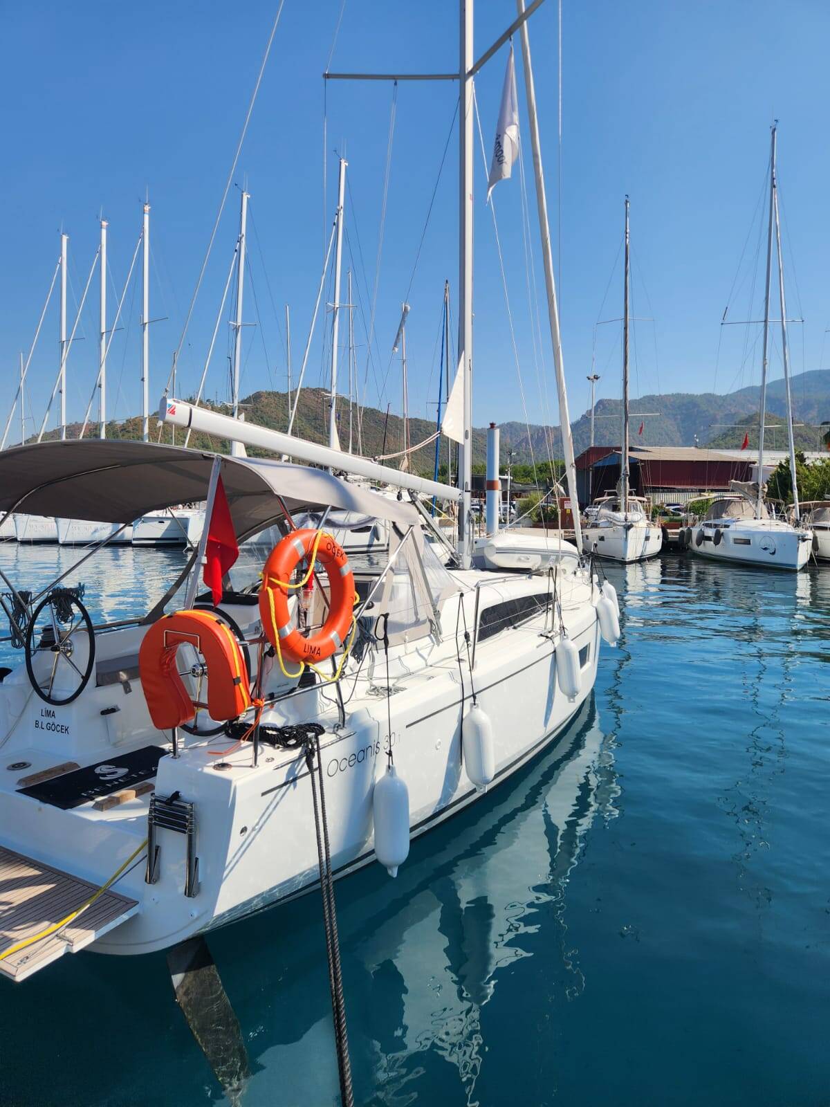 Segelyacht Oceanis 30.1 Lima