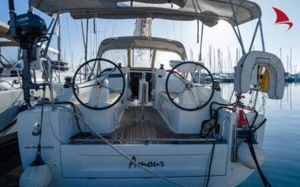 Oceanis 30.1 Amour