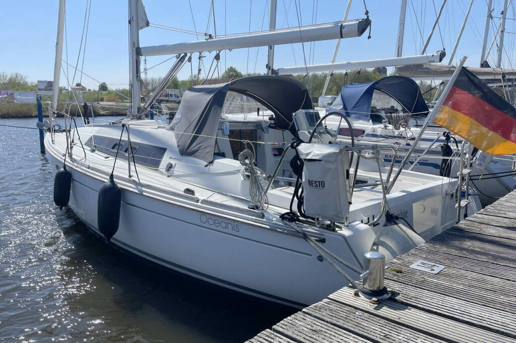 Segelyacht Oceanis 31 Sunshine