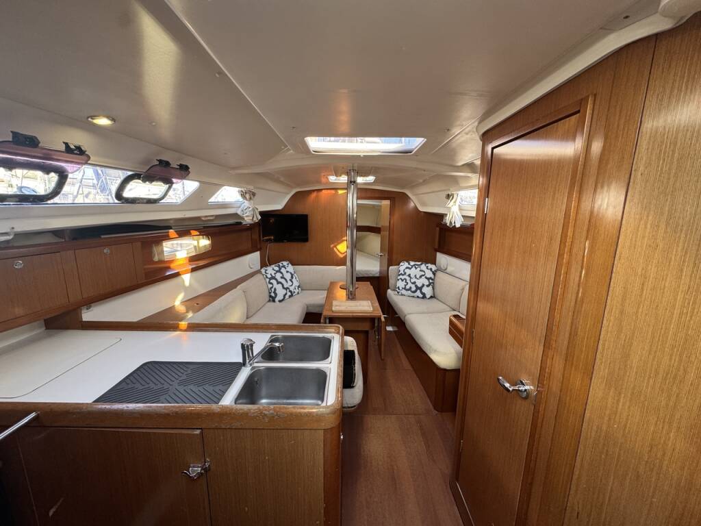 Oceanis 34 Tayrona