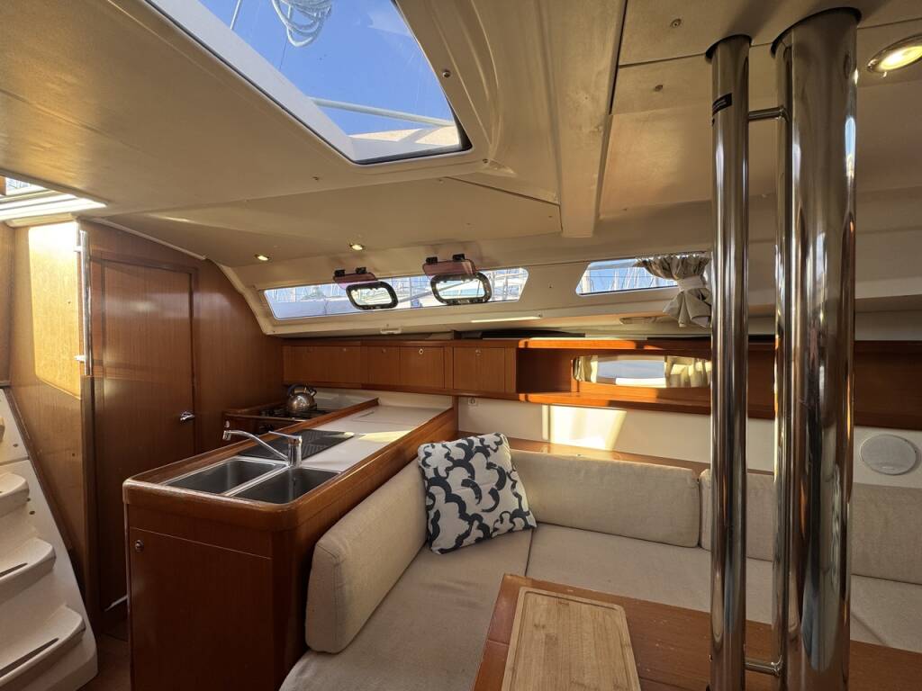 Oceanis 34 Tayrona