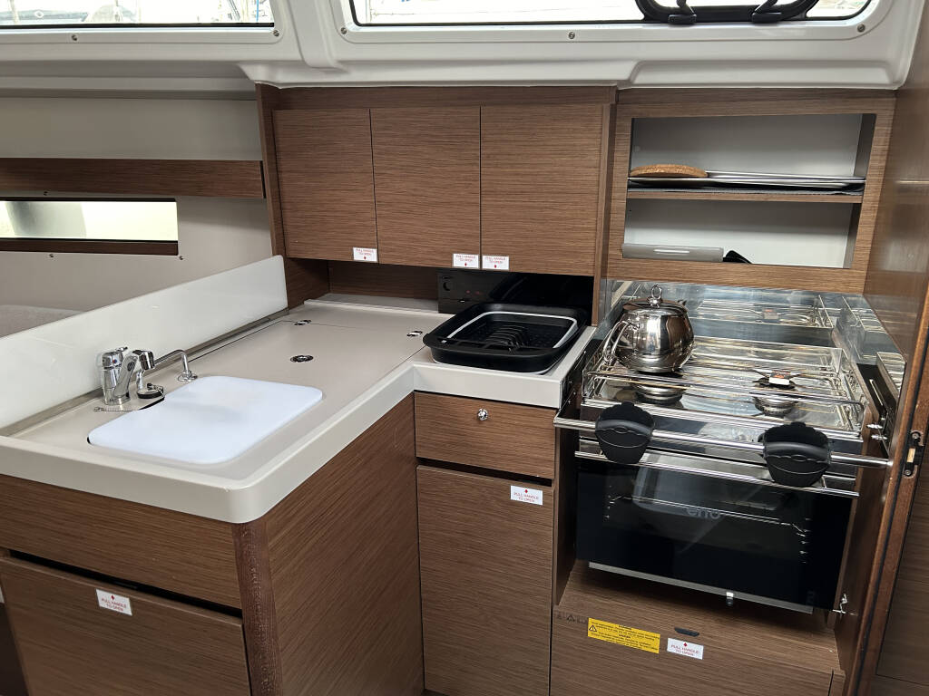 Segelyacht Oceanis 34.1 Sail Altair