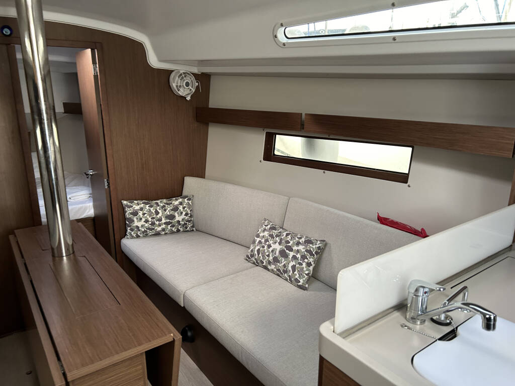 Segelyacht Oceanis 34.1 Sail Altair