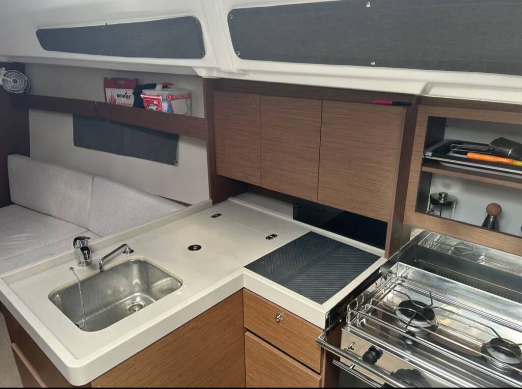 Oceanis 34.1 Sail Lynx