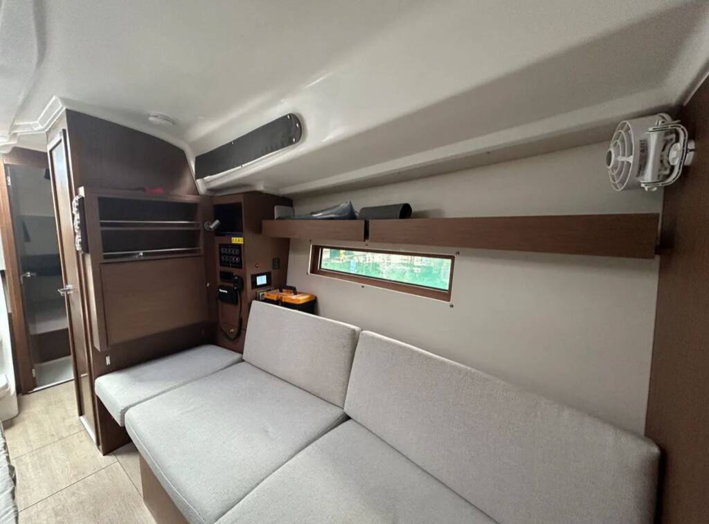 Oceanis 34.1 Sail Lynx