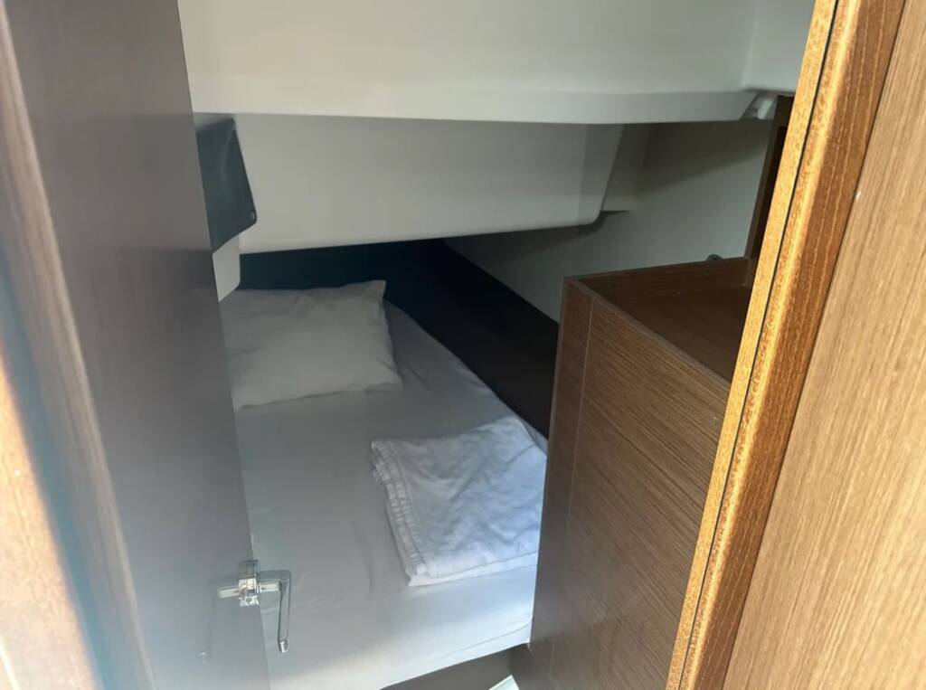 Oceanis 34.1 Sail Lynx