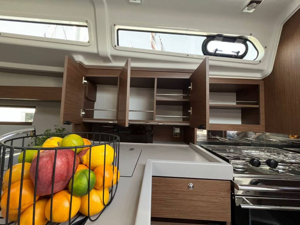 Segelyacht Oceanis 34.1 Sailing Spirit
