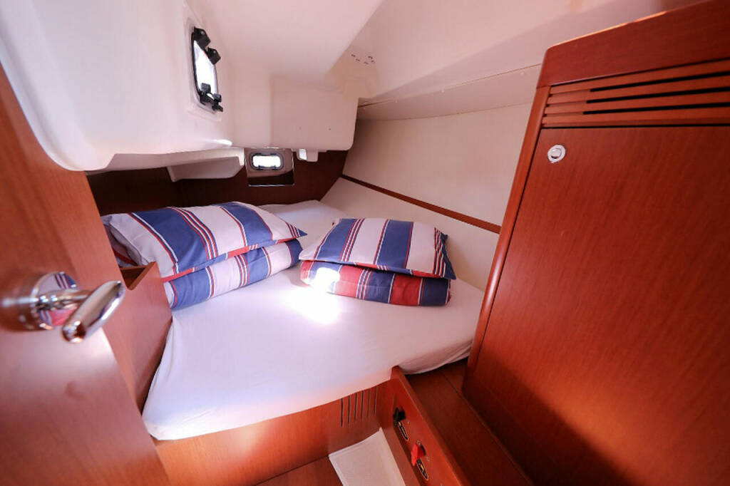 Segelyacht Oceanis 34.2 Tango