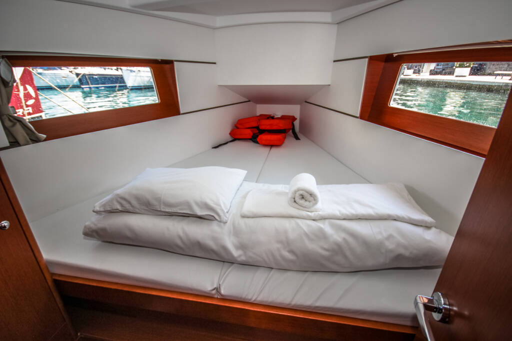Segelyacht Oceanis 35 Mala Luna