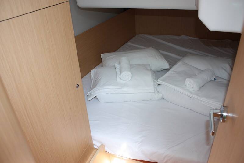 Oceanis 35.1 Maya Bay 2