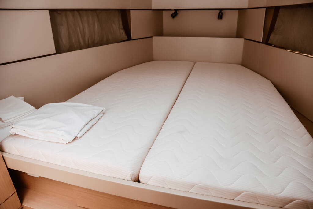 Segelyacht Oceanis 38.1 CLASS