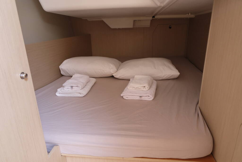 Oceanis 38.1 Triton 89