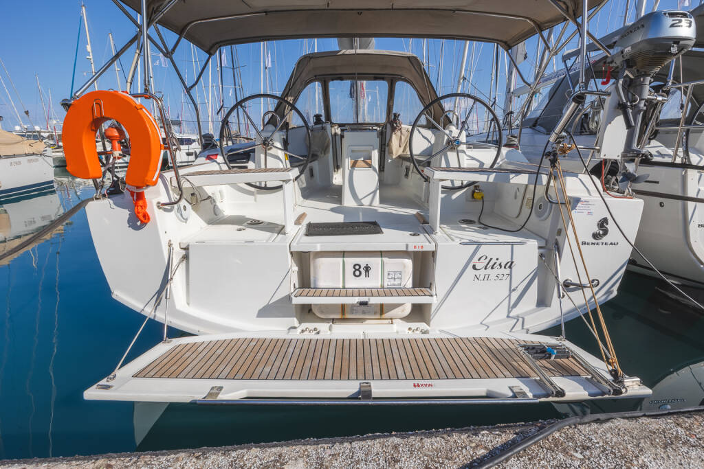 Segelyacht Oceanis 38.1 Elisa