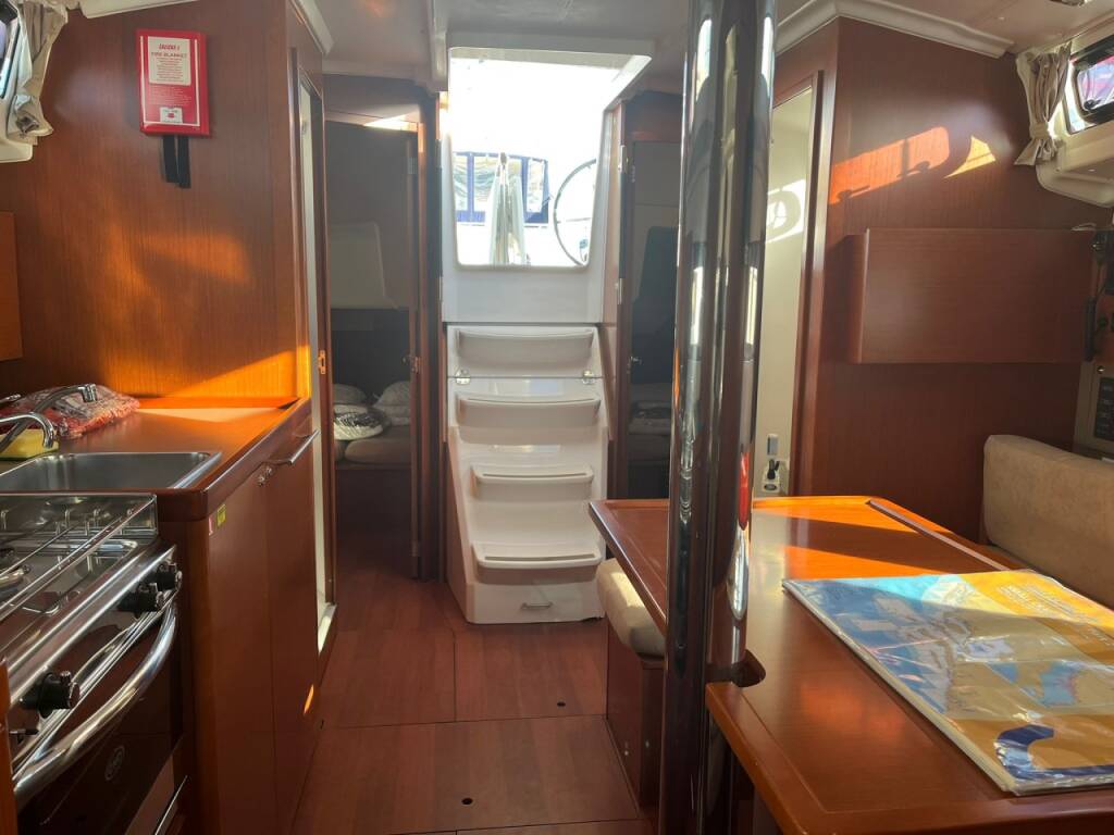 Segelyacht Oceanis 38.1 Sailor Mercury