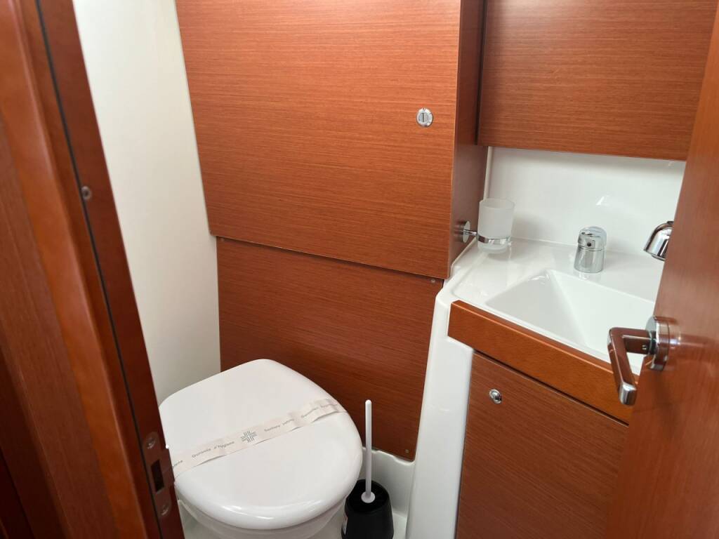 Segelyacht Oceanis 38.1 Sailor Mercury