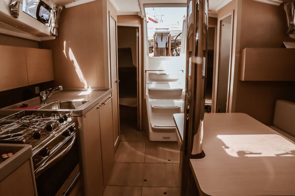 Oceanis 38.1 Sea Wolf