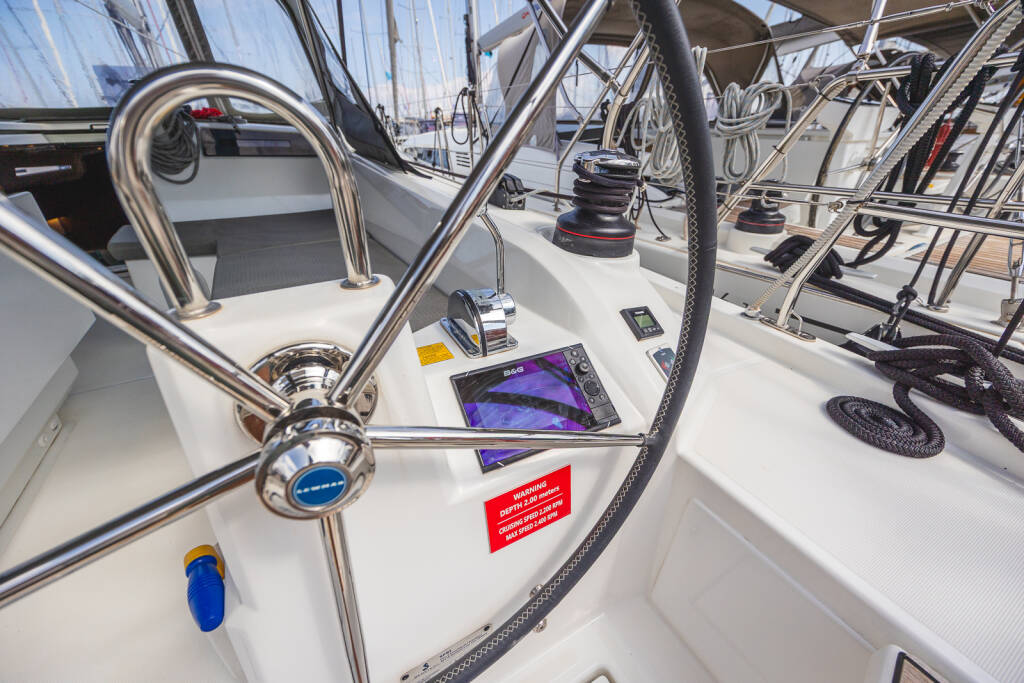 Segelyacht Oceanis 40.1 Elma