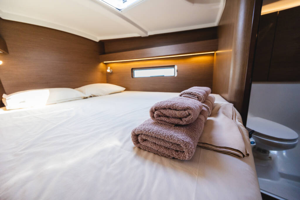 Segelyacht Oceanis 40.1 Elma