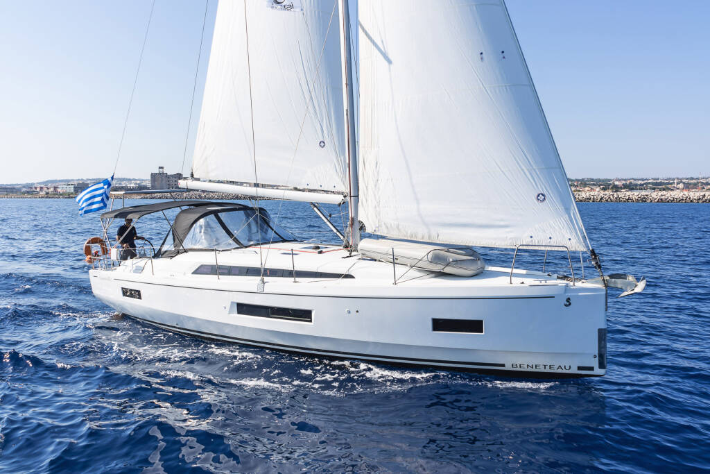 Segelyacht Oceanis 40.1 First Touch