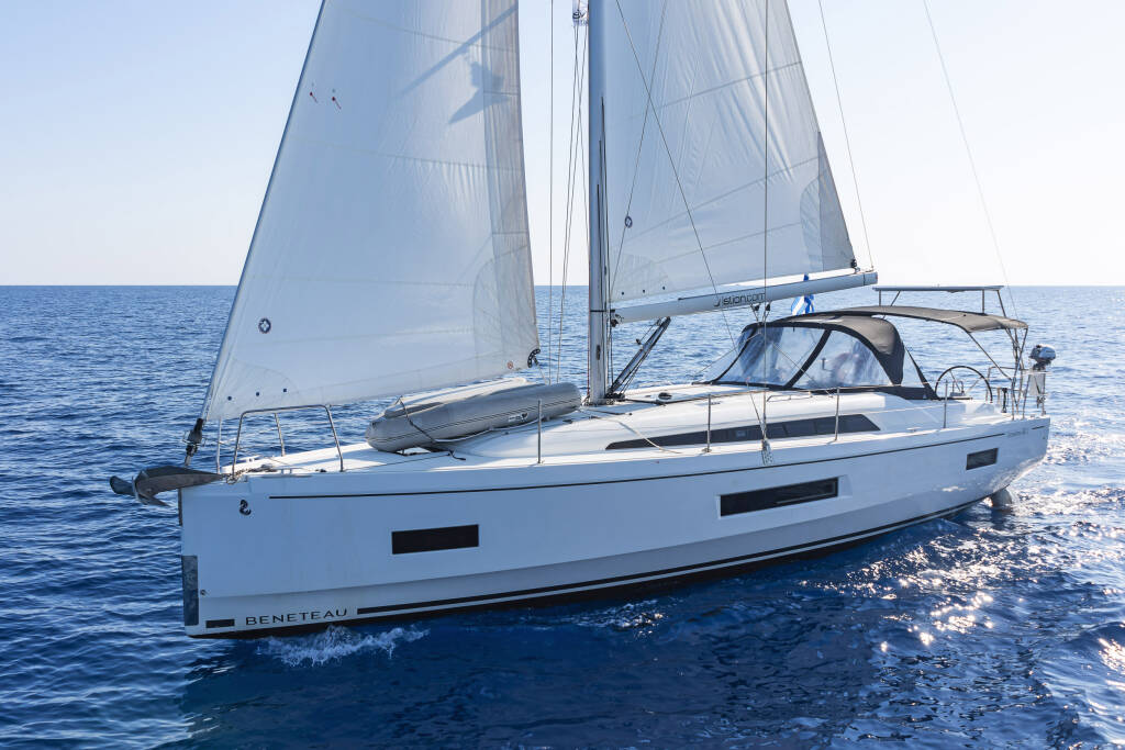 Segelyacht Oceanis 40.1 First Touch