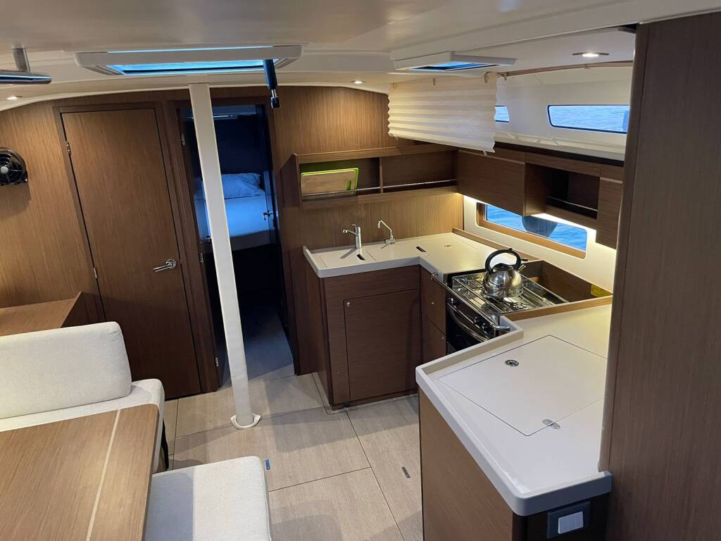 Segelyacht Oceanis 40.1 Aurora