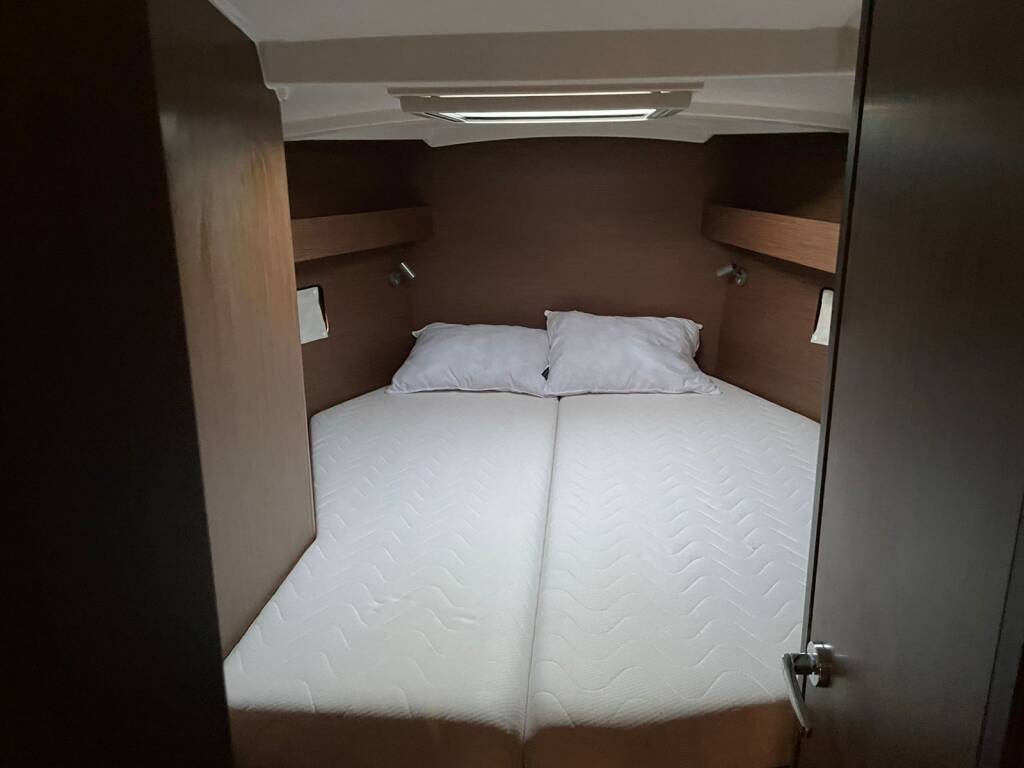 Segelyacht Oceanis 40.1 Aurora