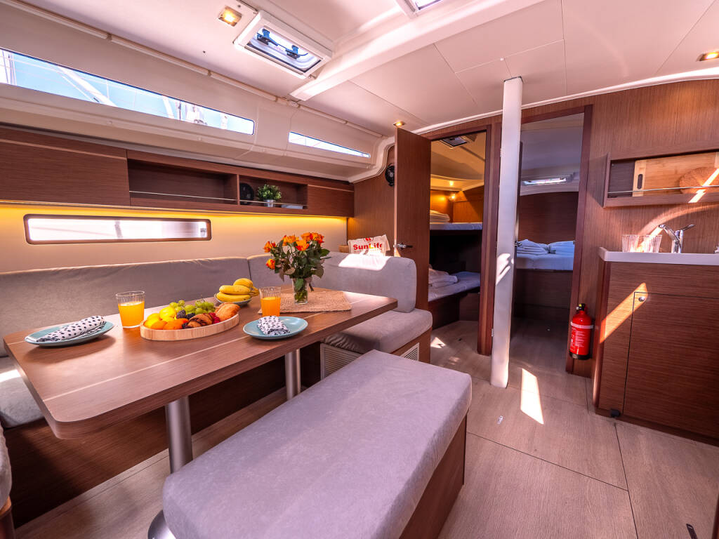 Oceanis 40.1 Mamma Mia