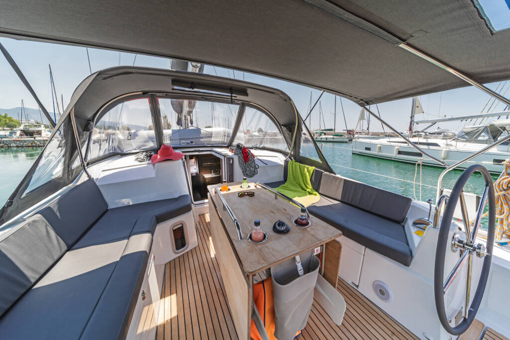 Segelyacht Oceanis 40.1 Ariadne