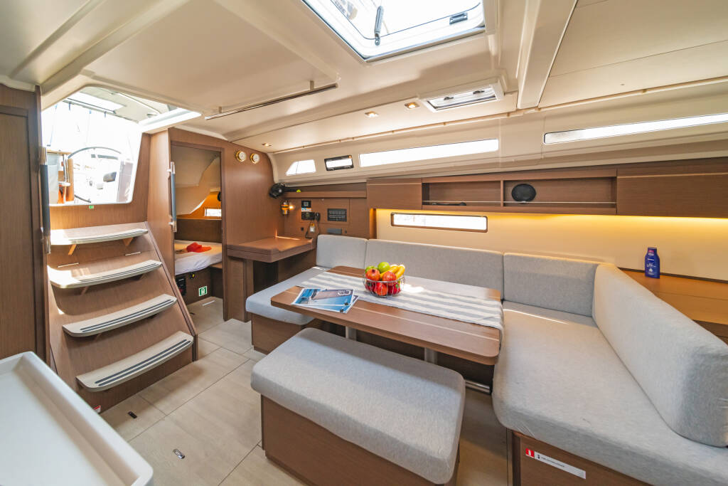 Segelyacht Oceanis 40.1 Ariadne