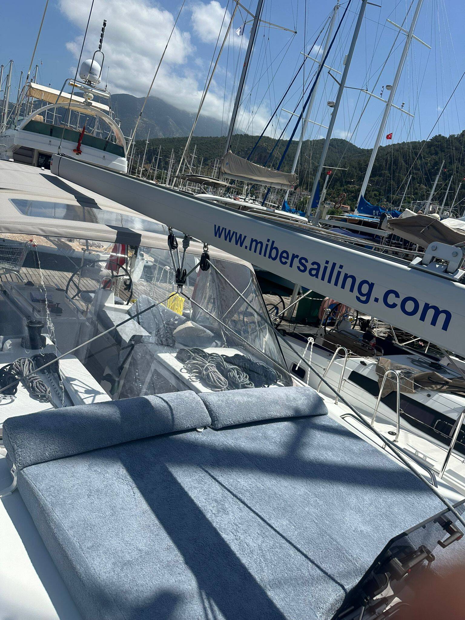 Segelyacht Oceanis 40.1 Noi
