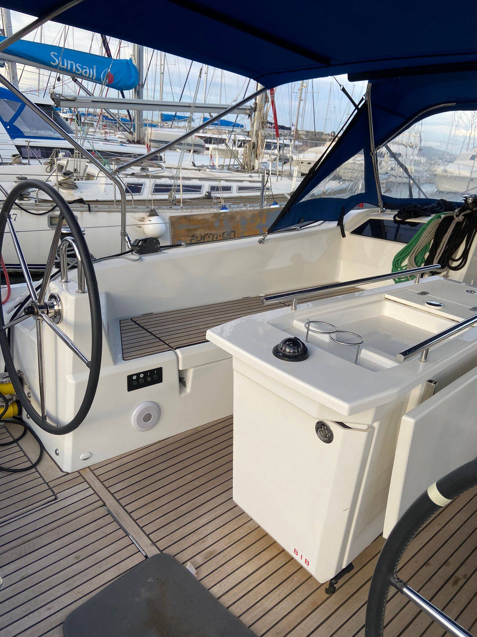 Segelyacht Oceanis 40.1 Loreste