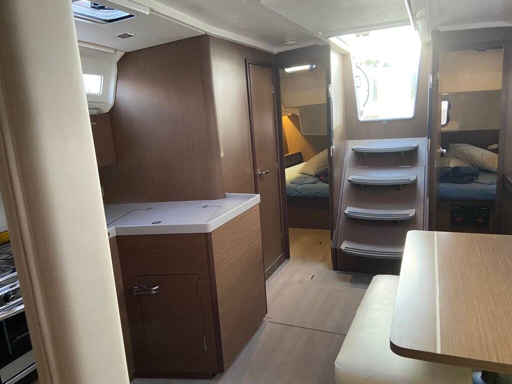 Segelyacht Oceanis 40.1 Loreste